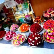 Flower shop display with many bouquets 1