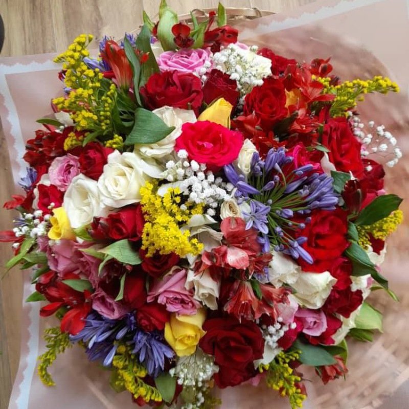 Mixed Roses with Filler Flowers 1 Mixed Roses with Filler Flowers 1