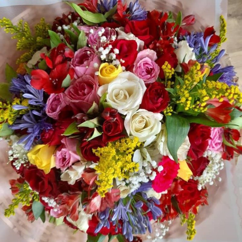 Mixed Roses with Filler Flowers 4 Mixed Roses with Filler Flowers 4